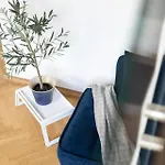 Apartment Diplomatica I High Ceilings I Parking I Easy Check-in I Cohost Kaunas