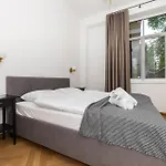 Apartment Diplomatica I High Ceilings I Parking I Easy Check-in I Cohost
