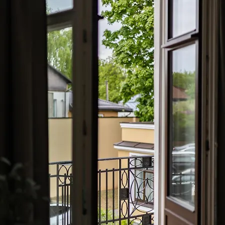 Diplomatica I High Ceilings I Parking I Easy Check-in I Cohost Apartament Kowno