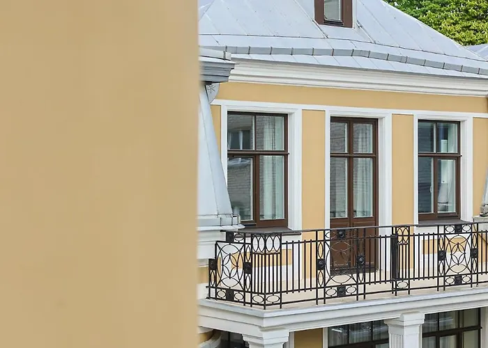 Diplomatica I High Ceilings I Parking I Easy Check-in I Cohost アパート *